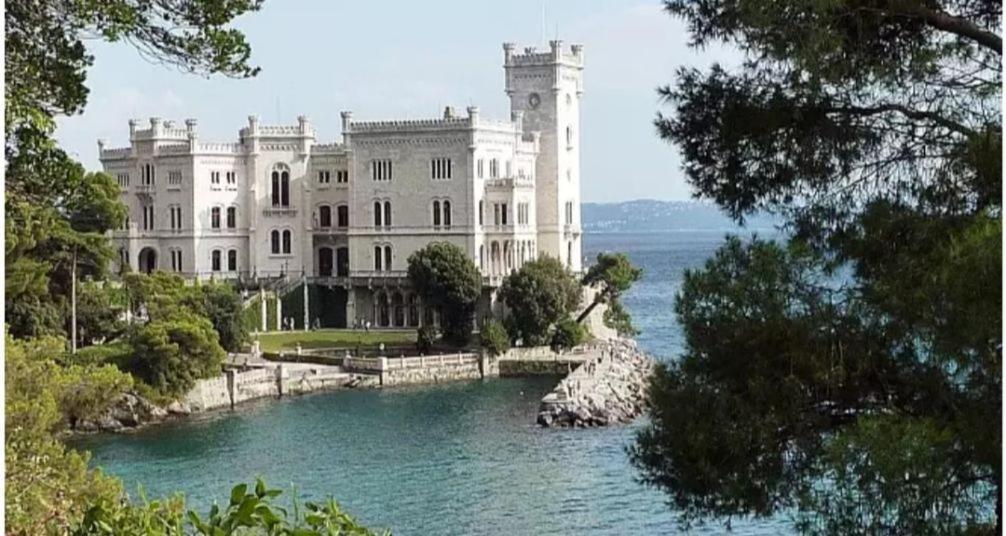 Casa Vacanze Nonno Asterio Monfalcone Eksteriør bilde